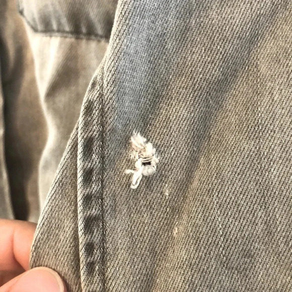 Jane + Delancey Grey Denim Distressed Jacket Women’s Medium - Picture 5 of 7